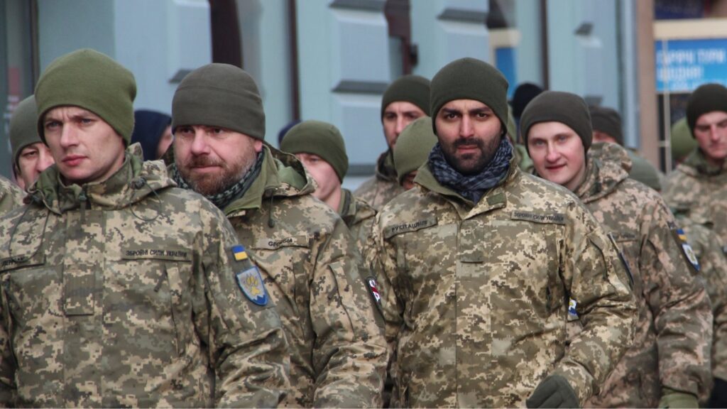 Яка різниця між мобілізованим і контрактником: зрозуміти нюанси