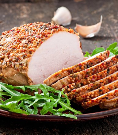 Шинка і буженина: у чому різниця між цими м’ясними делікатесами?