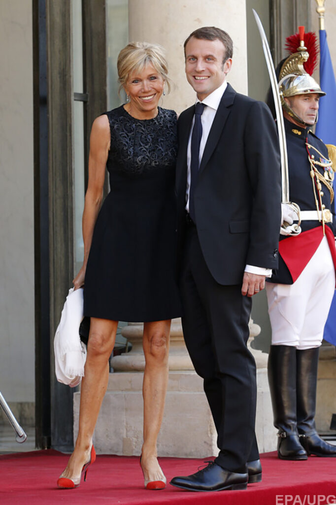 Макрон і його дружина: яка різниця у віці насправді?